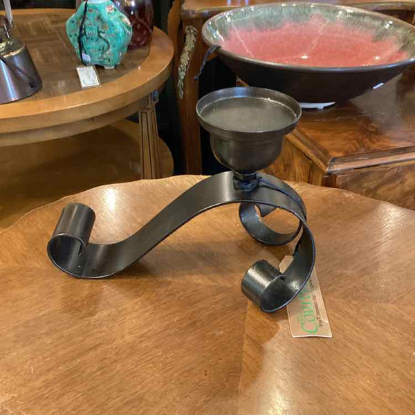 Scroll Iron Pillar Candleholder