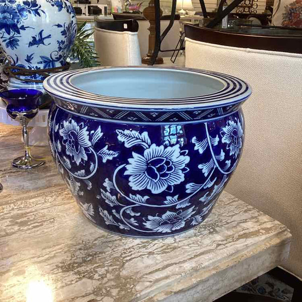 Williams Sonoma Blue Planter