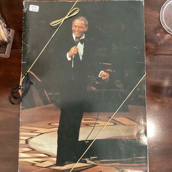 Vintage Set of 2 Rat Pack & Frank Sinatra Booklets