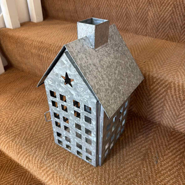 Metal House (Decorative)
