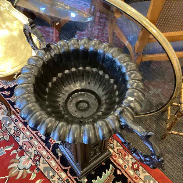 Handled Black Iron Planter