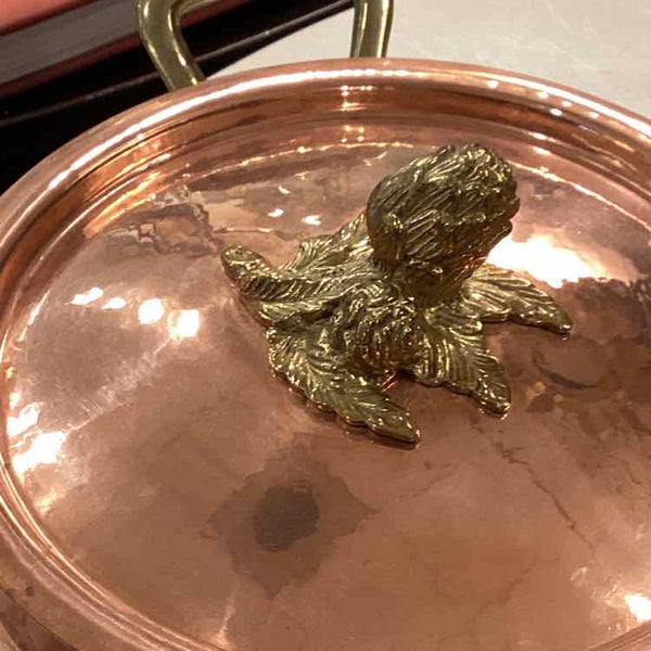 Williams Sonoma Hammered Copper Pot w/Artichoke Lid