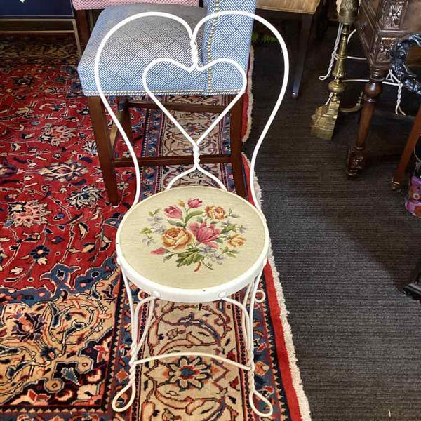 Heart Back Ice Cream Chair