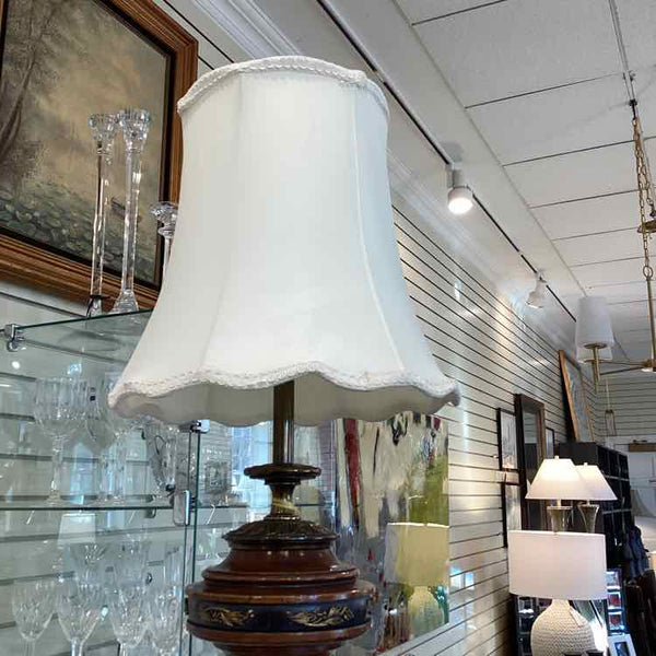 Vintage Stiffel Lamp With Brass Tassels