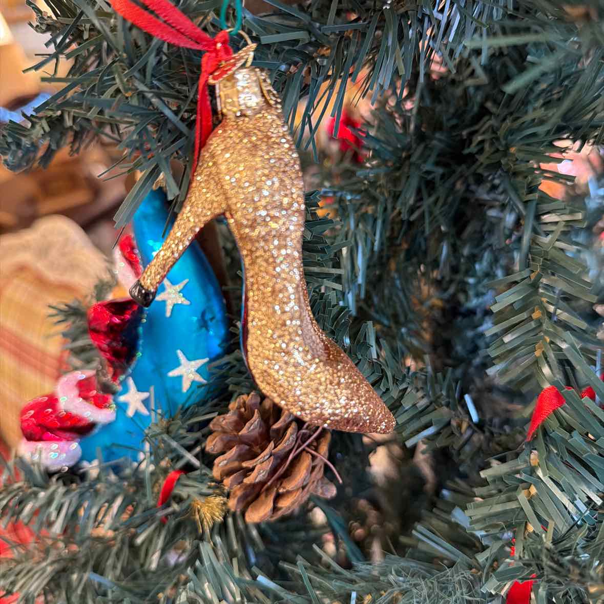 Glam Heel Old World Christmas Ornament