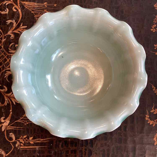 Scalloped Rim Celadon Bowl