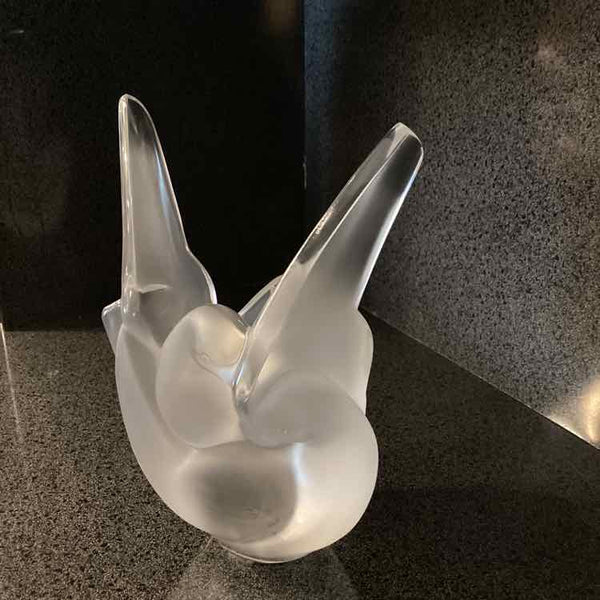 Graceful Lalique France  Crystal "Sylvie" Dove Vase