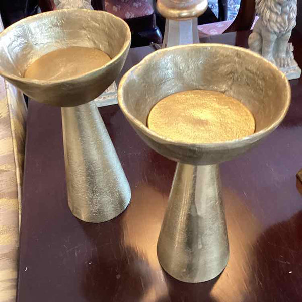 Pair of Williams Sonoma Rough Cast Pillars
