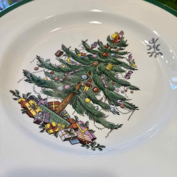 12 Spode Christmas Plates