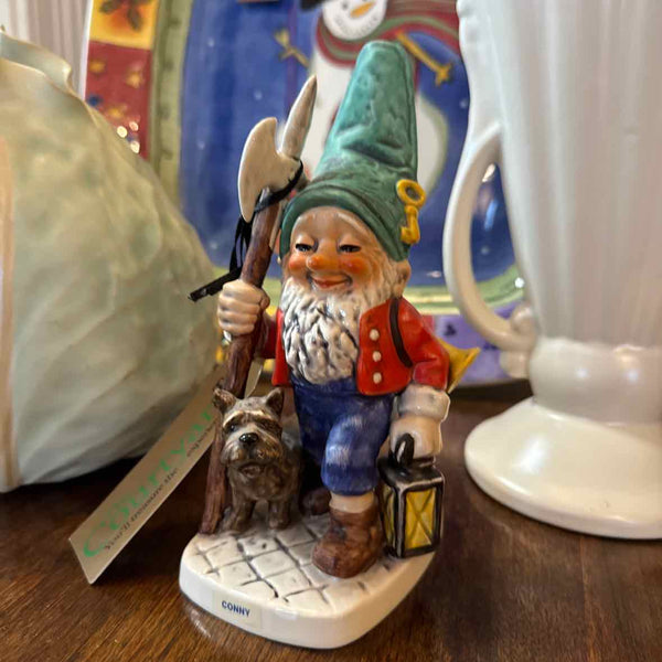 CoBoy Gnome Figurine w/Dog