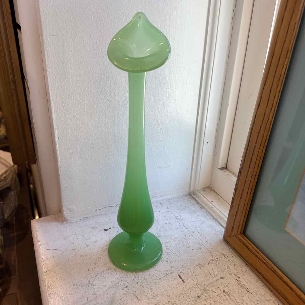 Fenton Jade Bud Vase