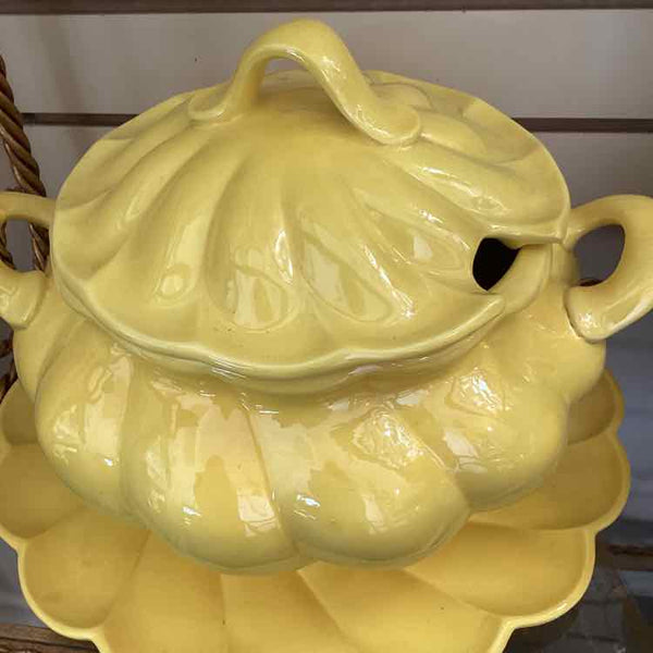 Yellow Tureen With Platter