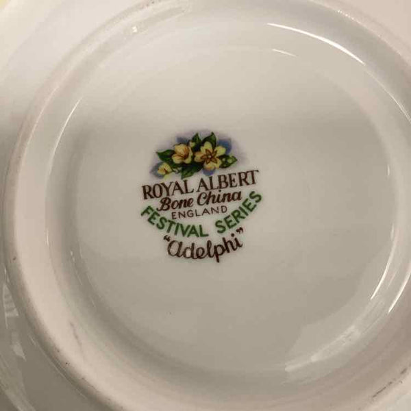 Cup & Saucer