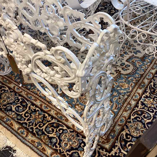 White Cast Aluminum Planter