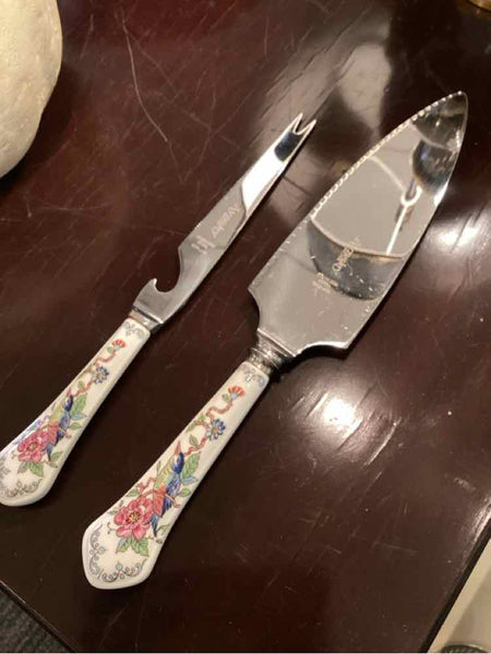Ansley "Pembroke" Cake Knife & Cheese Knife