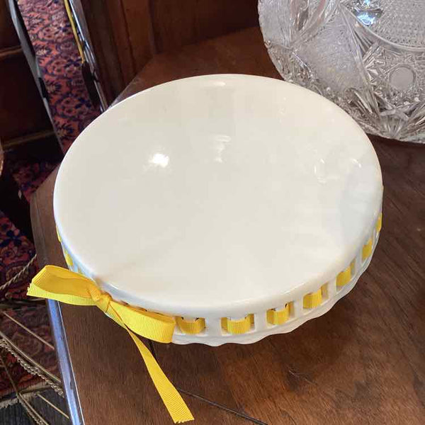 Small Pedestal Cake Plate with Ribbon