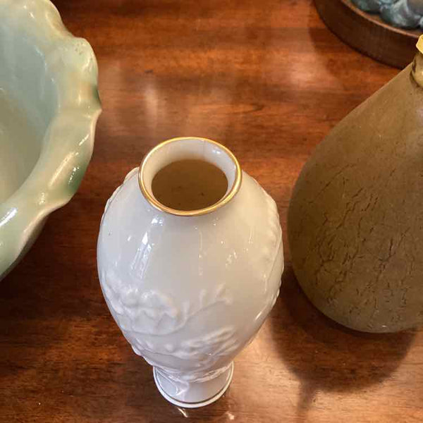 Belleek Shamrock Vase