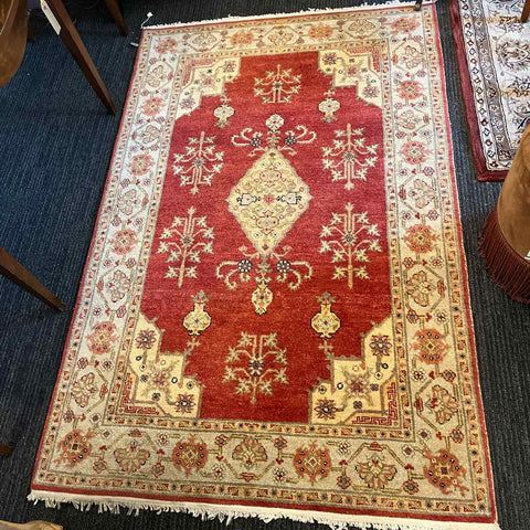 Royal Crown Magnolia Wool Rug