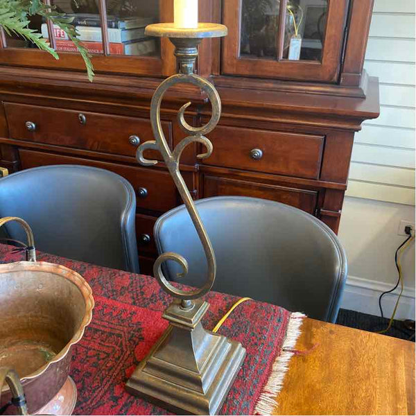 Pair of Bronze Iron Lamps