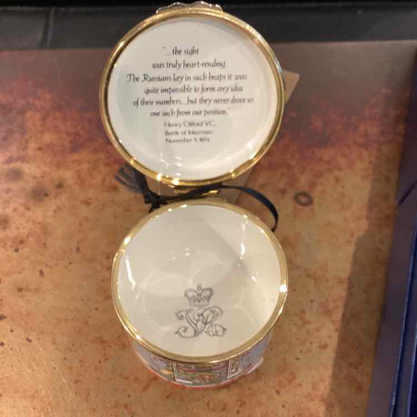 Halcyon Days "Rococo Cat"  Box