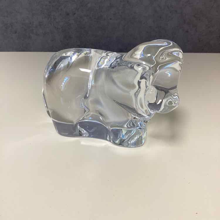 Hoya Crystal Lion Statue