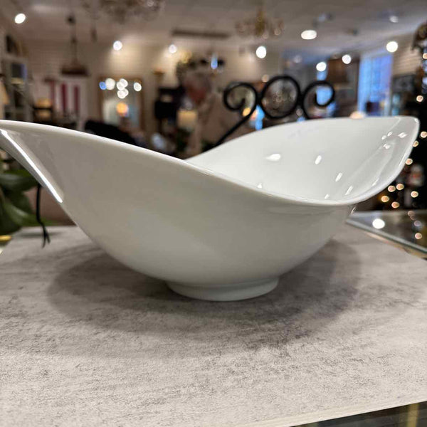 Ola White Serving Bowl
