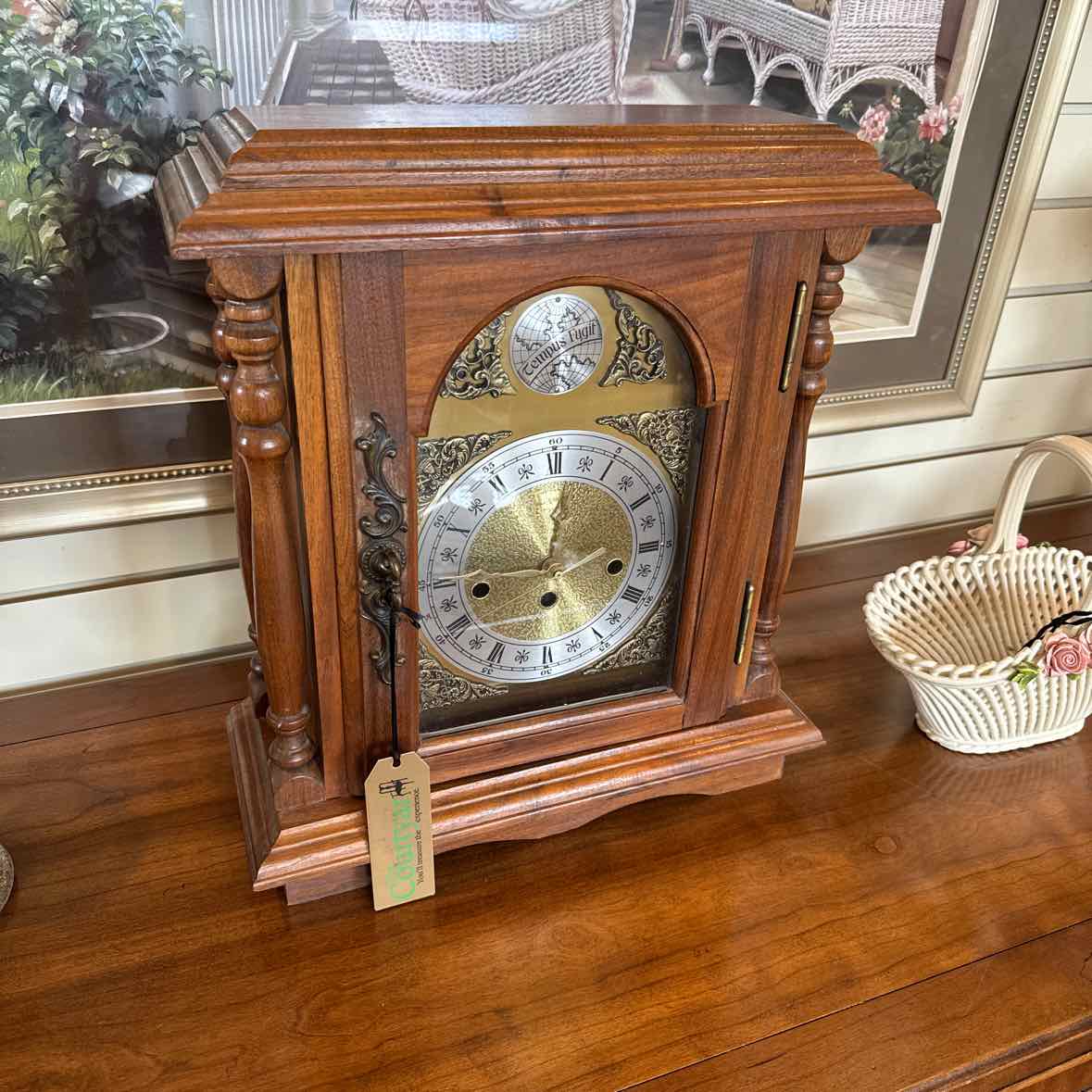 Mantle Clock