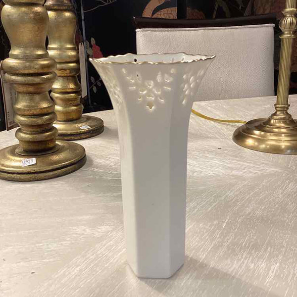 Lenox Shehburne Vase