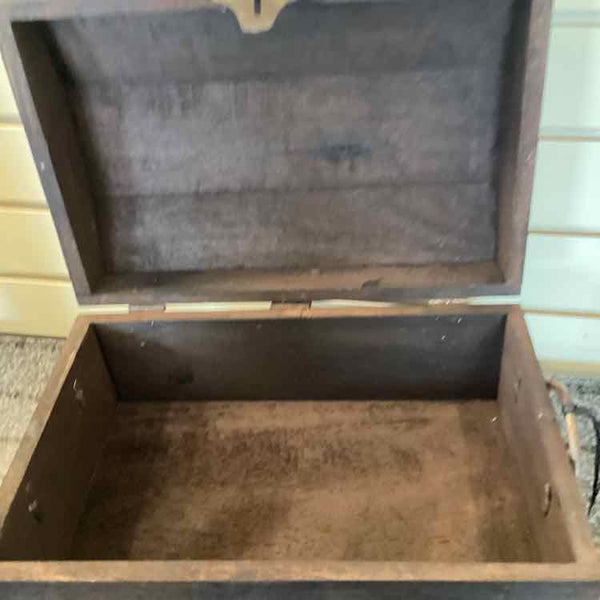 Vintage Chest