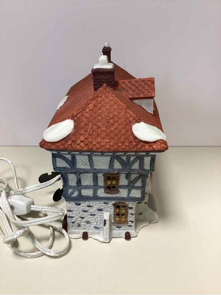 Dickens Village "Tuttles Pub"