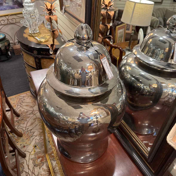 Silver Ginger Jar w/Lid