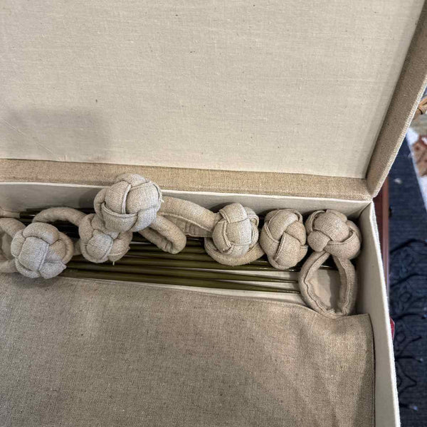 Boxed Sushi Set For Six