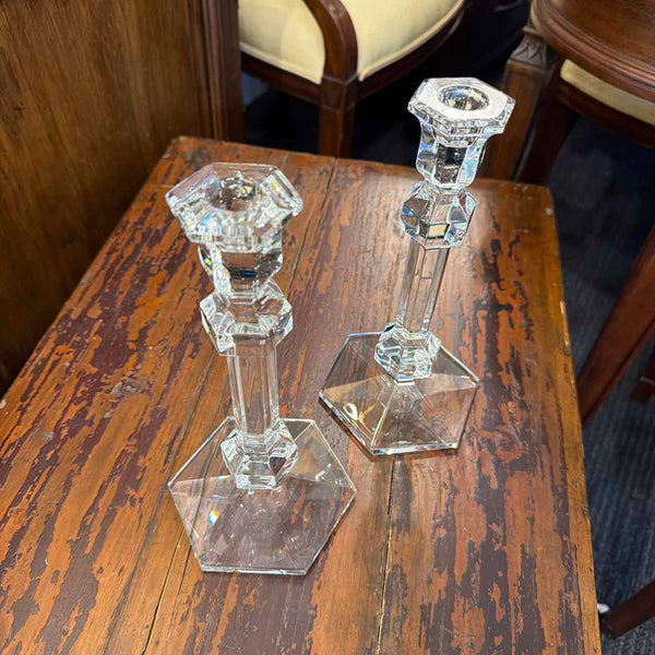Pr. Val St.Lambert Gardenia Candlesticks