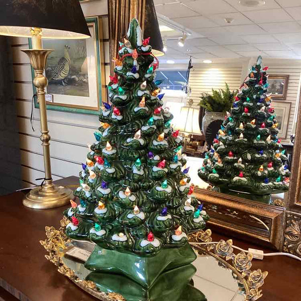 Vintage Ceramic Musical Lighted Tree
