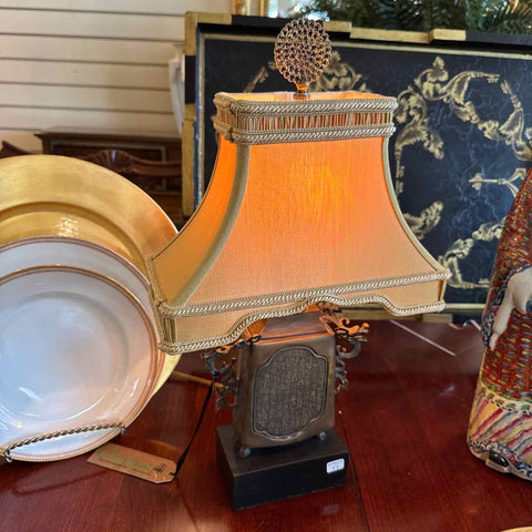 Vintage Asian Table Lamp