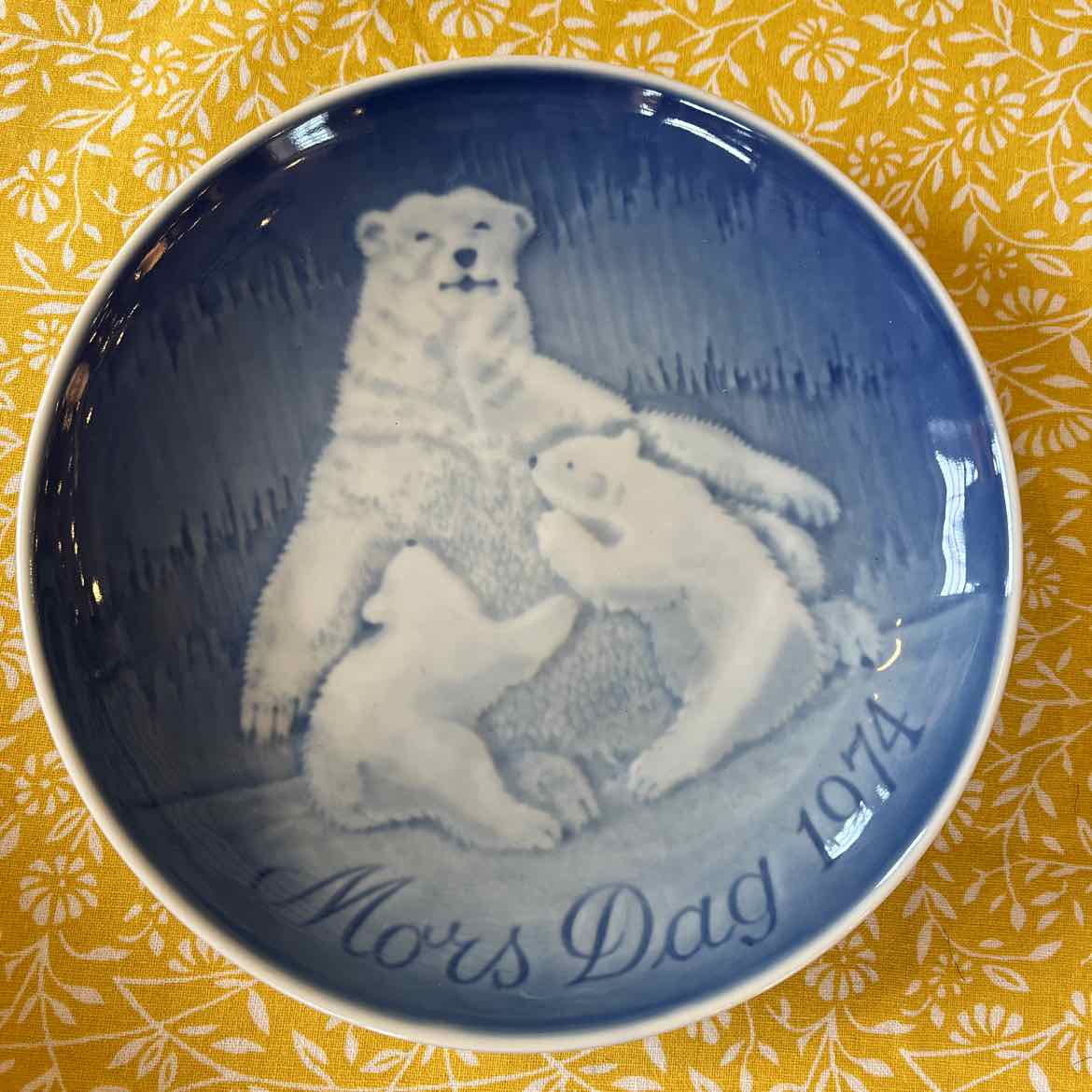 B & G Mothers' Day Plate 1974