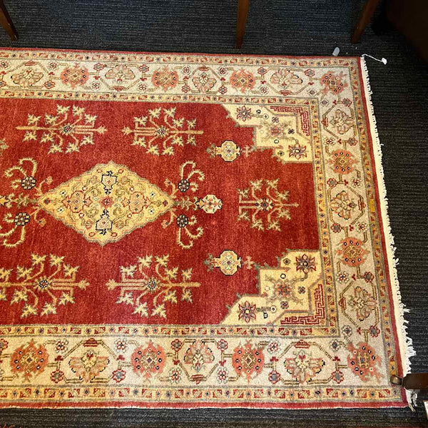 Royal Crown Magnolia Wool Rug