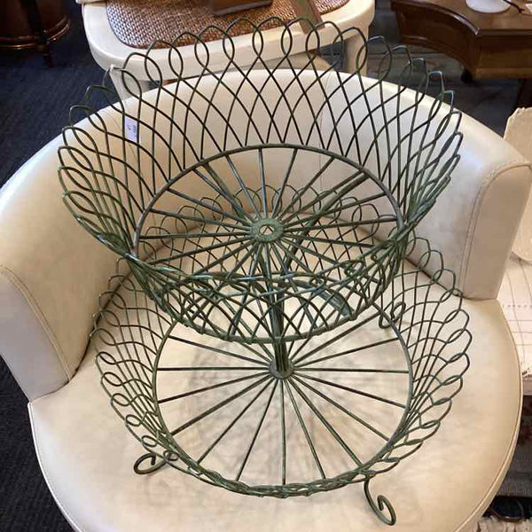 2 Tier Green Wire Basket