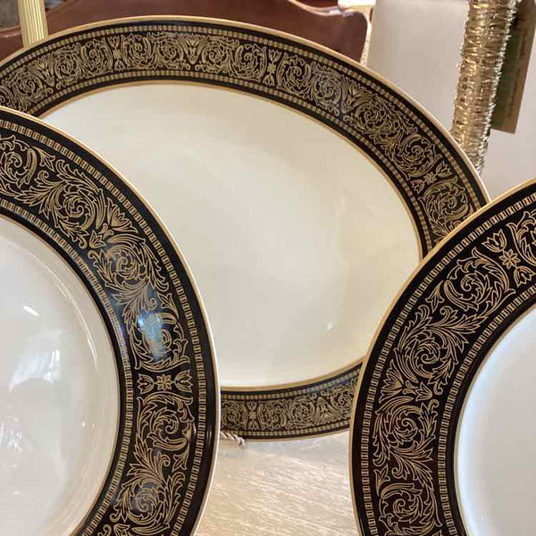 64 Piece Set Of Mikasa Mount Holyoke China