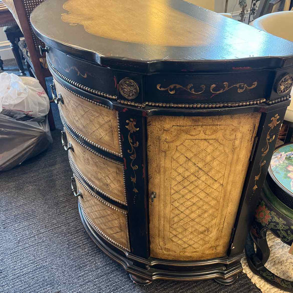 Tricia Pemberton Chest