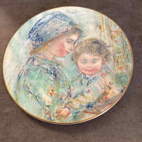 "Colette & Child" Royal Doulton 1973