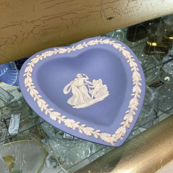 Jasperware Heart Plate