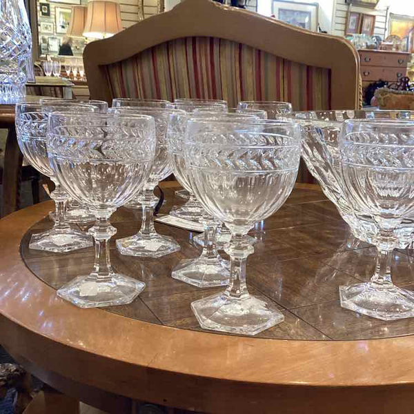Villeroy & Boch Miss Desiree Claret Glasses - Set of 12