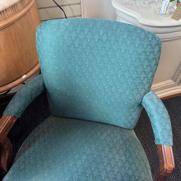 Green Sidearm Queen Ann Chair