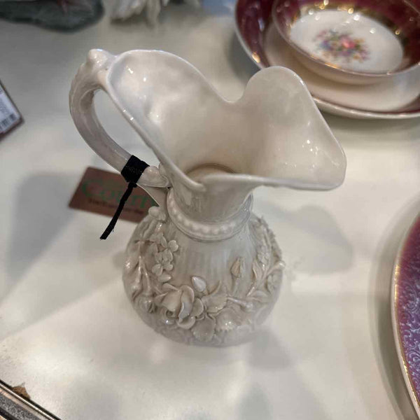 Belleek Aberdeen Pitcher/Green Mark