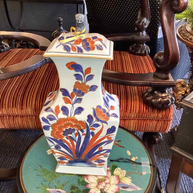 C. D. Peacock Vase Made In Italy