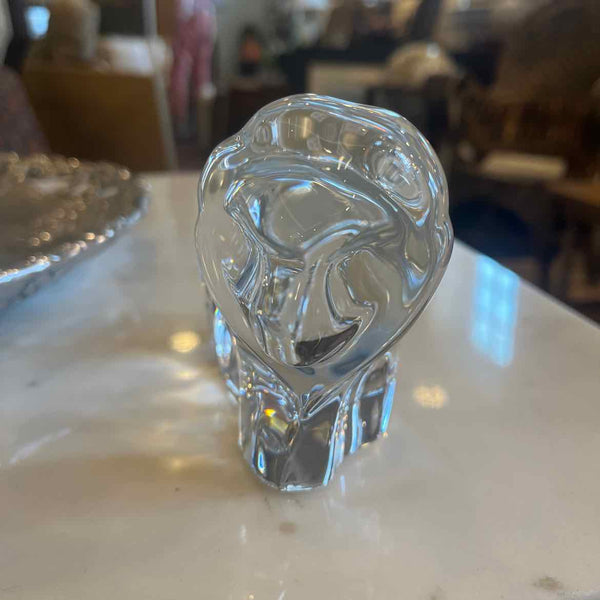 Hoya Crystal Lion Statue