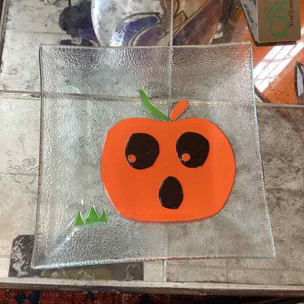 Set of 4 Small Pumpkin Plates