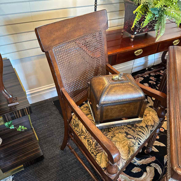 Set of 4 Dining Chairs