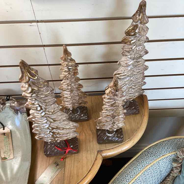 4 Resin Gold Trees
